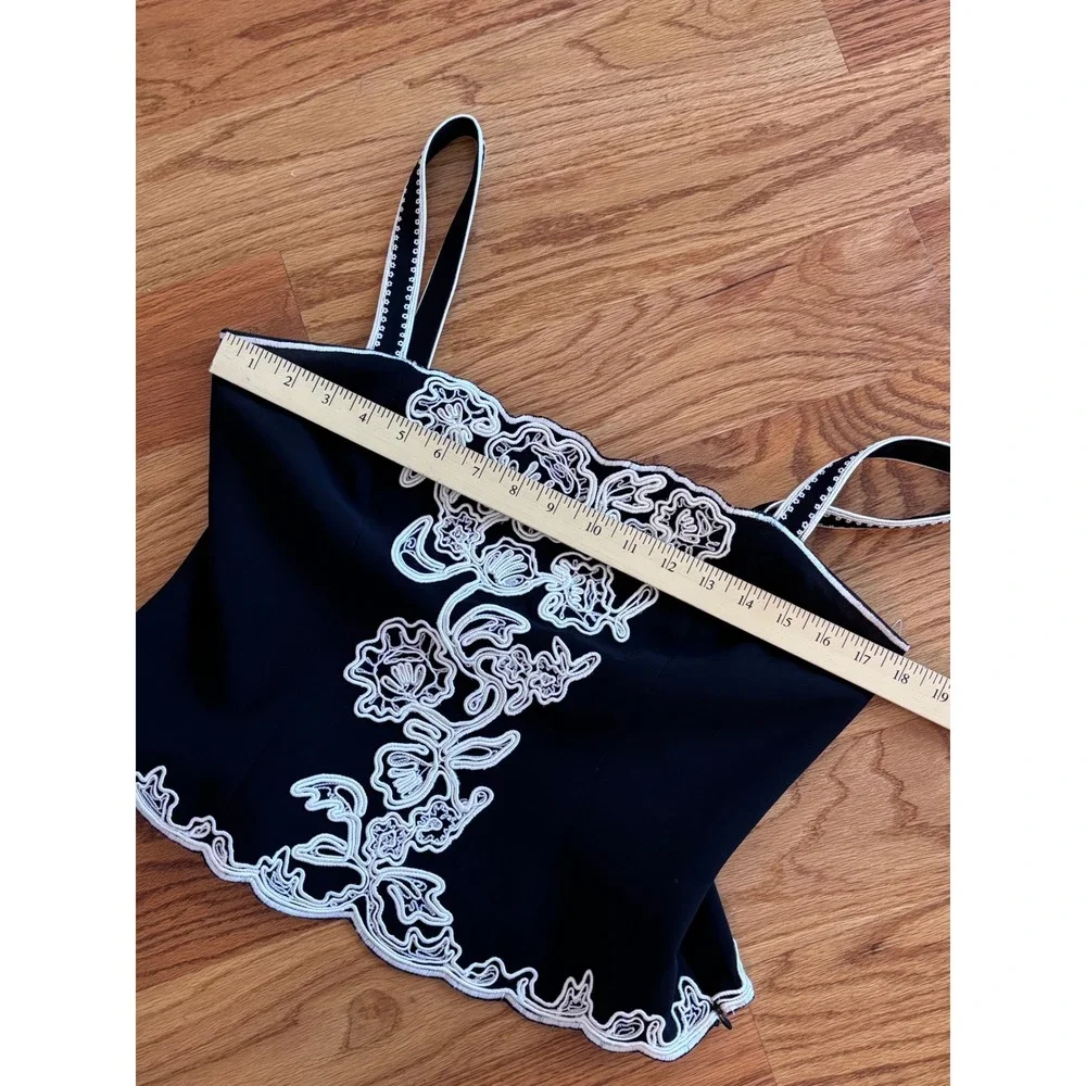 Vintage Y2K Maggy London Black White Floral Soutache Embroidered‎ Cami Top 10P